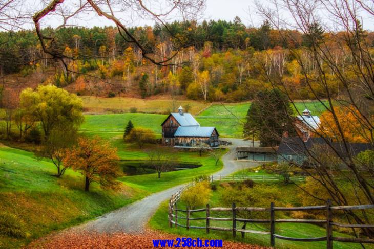 Farmhouse-in-Vermont(pp_w879_h586).jpg